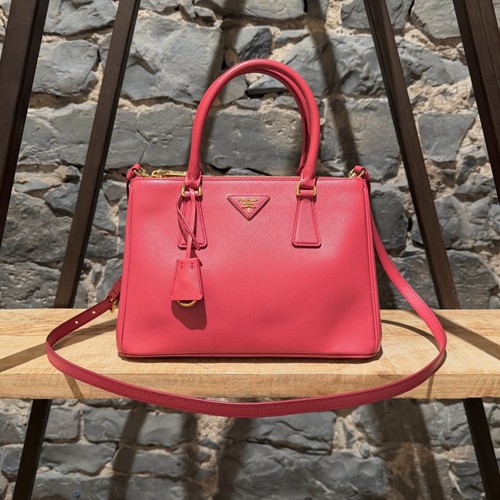 Prada hot pink saffiano - prada,
