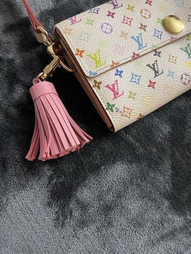 Real leather accessorie for