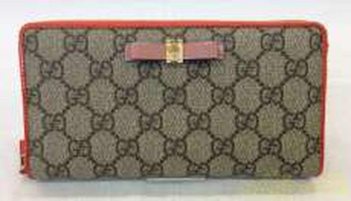Gucci long wallet used - gucci,