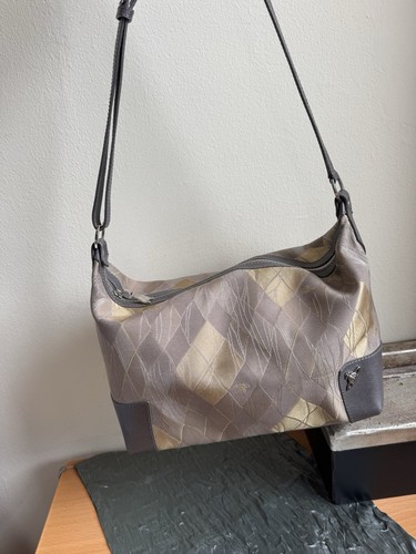 Vivienne westwood shoulder bag - vivienne,
